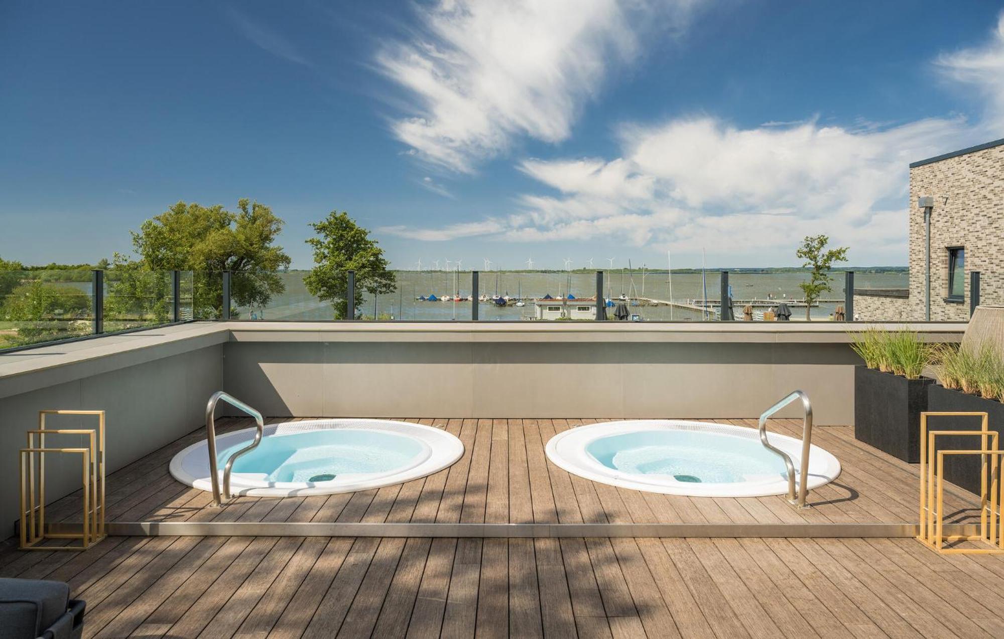 Nice Home In Lembruch-Duemmer See With Sauna Zewnętrze zdjęcie